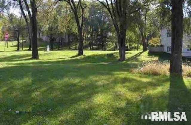 1417 N Parkway Dr, Pekin IL, 61554 land for sale