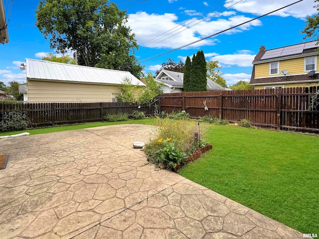 view of yard with a patio area