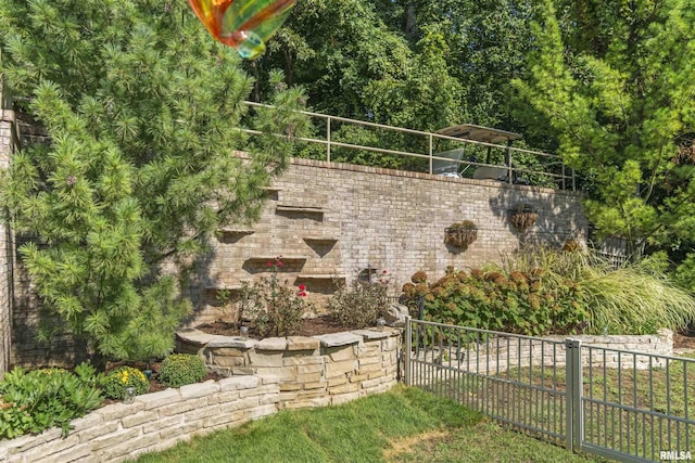 200 W Ravinwoods Rd, Peoria, IL 61615 - view of community / neighborhood sign