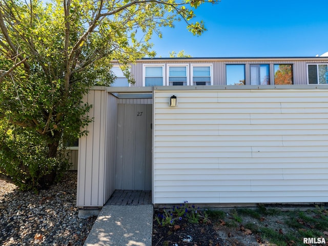 view of outbuilding