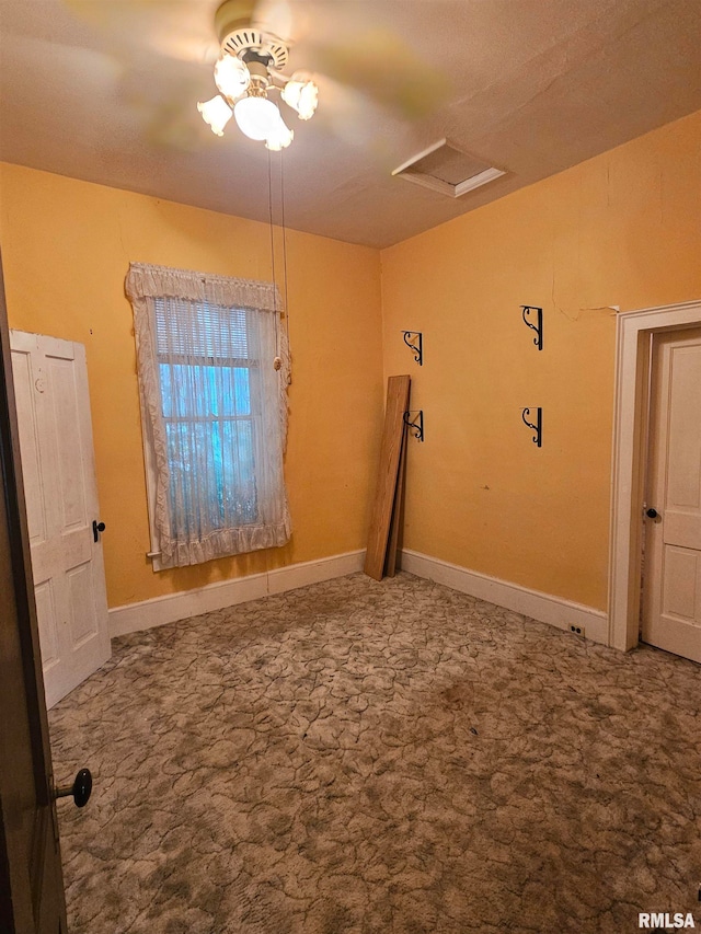 view of carpeted spare room