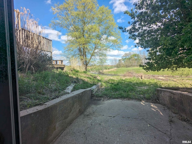 view of yard with a patio area