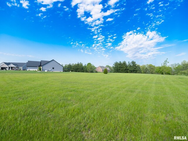 116 Lost Creek Ct, Pekin, IL 61554 - photo 15