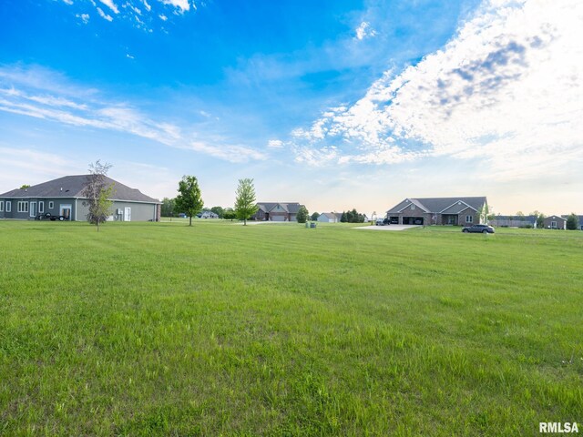 116 Lost Creek Ct, Pekin, IL 61554 - photo 18