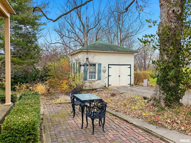 405 S Darst St, Eureka, IL 61530 - photo 50