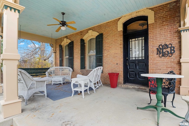 view of patio with covered porch and ceiling fan