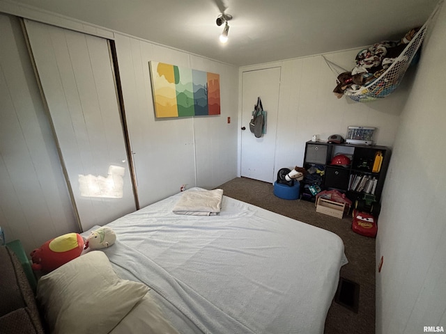 300 W Bobbi Ln, Vermont, IL 61484 - bedroom featuring carpet flooring