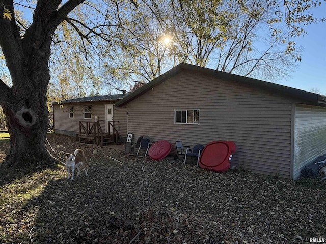 300 W Bobbi Ln, Vermont, IL 61484 - view of back of property