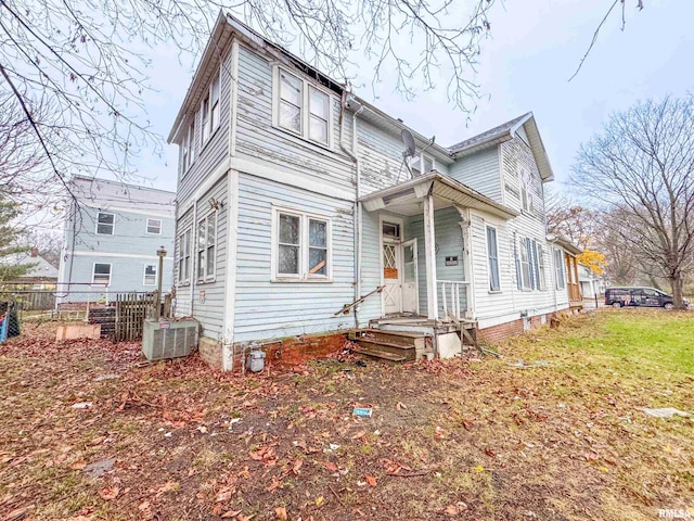 view of front of house