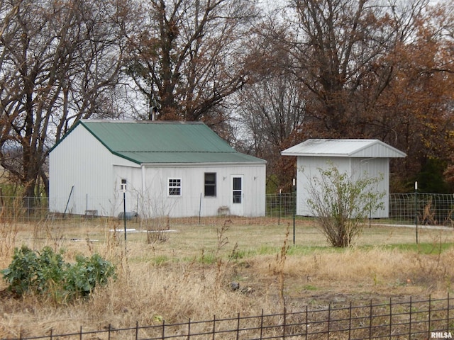 1200 E 200th St, Plymouth, IL 62367 - view of pole building