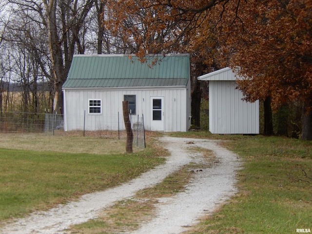 1200 E 200th St, Plymouth, IL 62367 - view of shed with driveway
