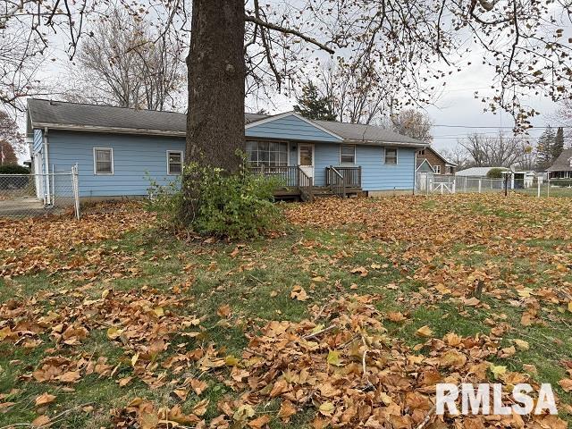 view of back of property