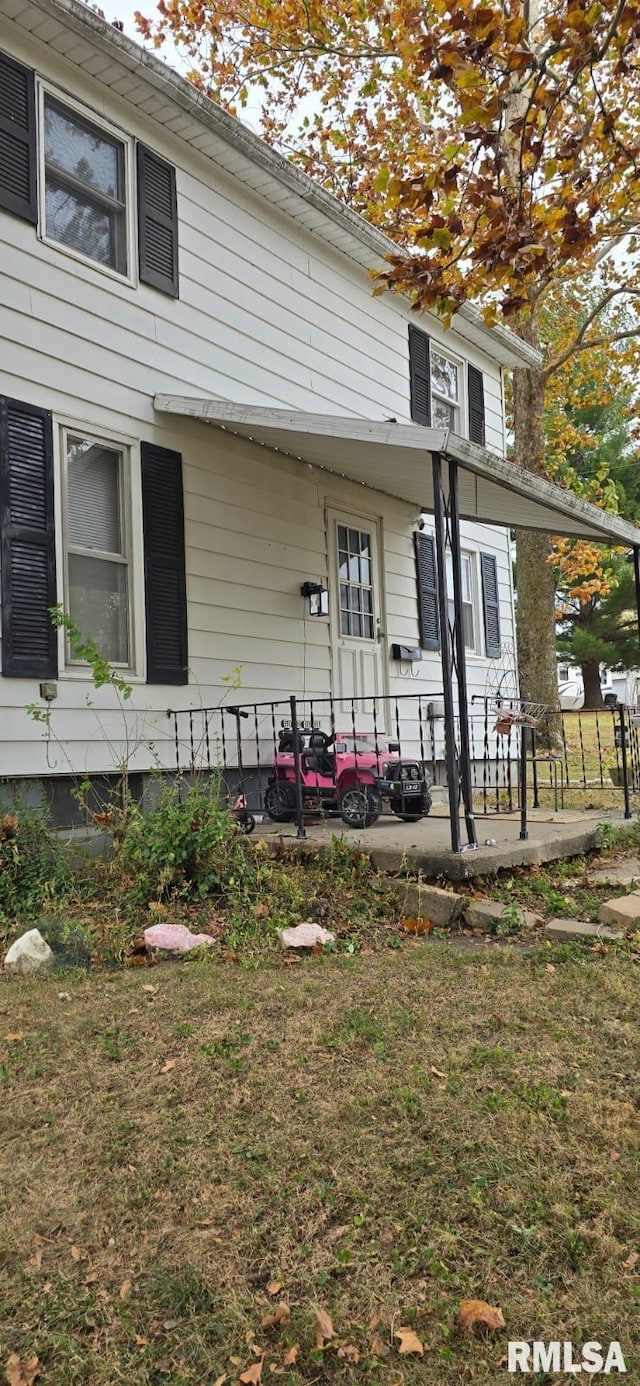 500 E Bancroft St, West Point, IL 62380 - view of front of property