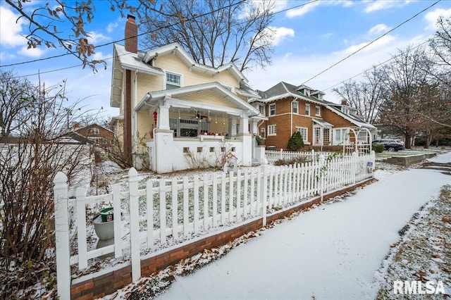 view of front of house featuring covered porch