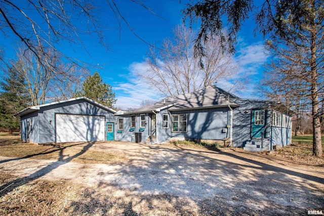 view of front of house with a garage