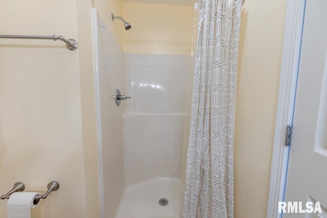 bathroom with walk in shower