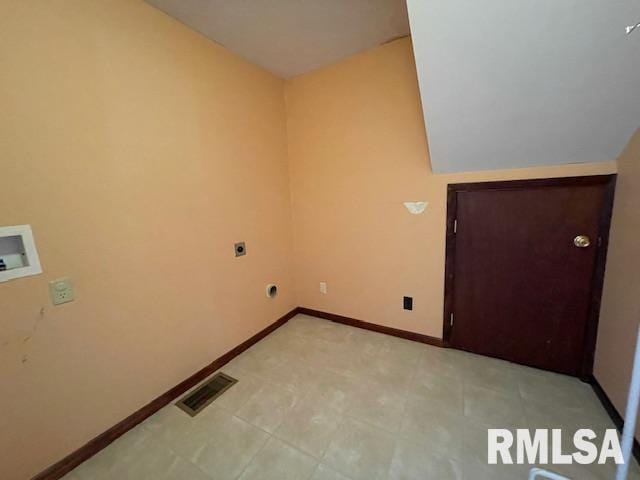 laundry room with hookup for an electric dryer and washer hookup