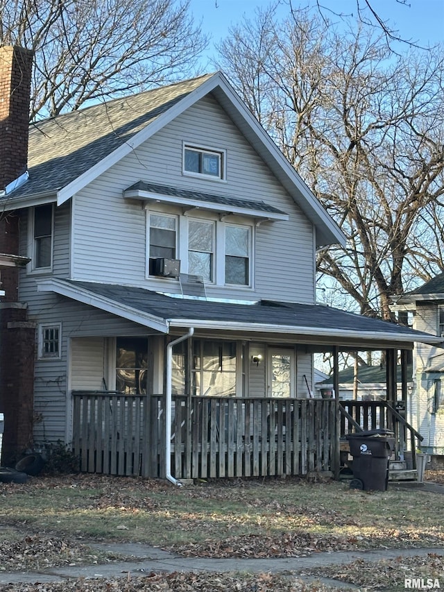 view of front of home featuring a porch