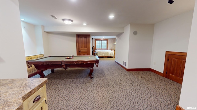 playroom with light carpet and pool table