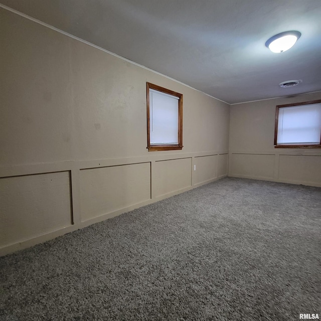 spare room with carpet flooring