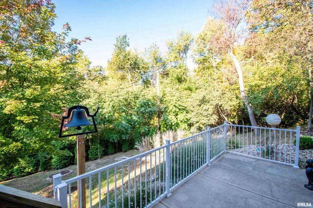 7 Country Club Ct, Pekin, IL 61554 - photo 60