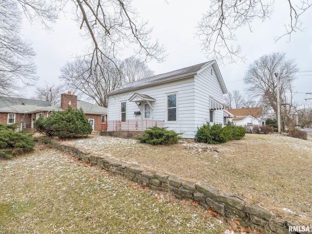 view of front of property