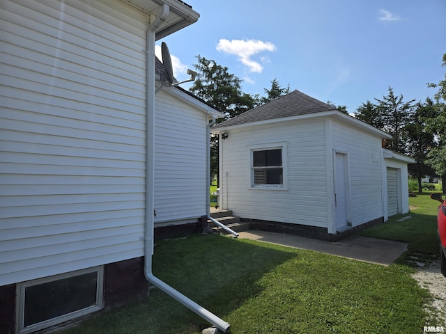 505 W Main St, La Harpe, IL 61450 - view of outdoor structure