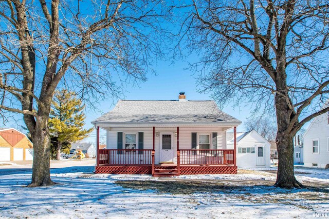 bungalow-style house with a porch