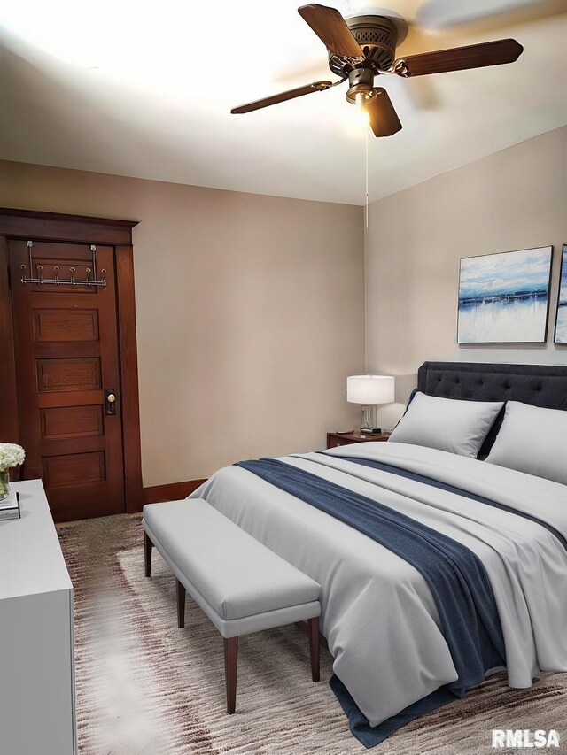 bedroom with a ceiling fan