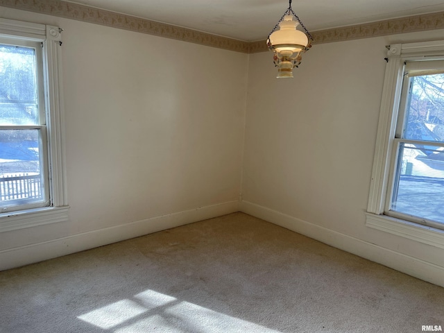 spare room with carpet flooring