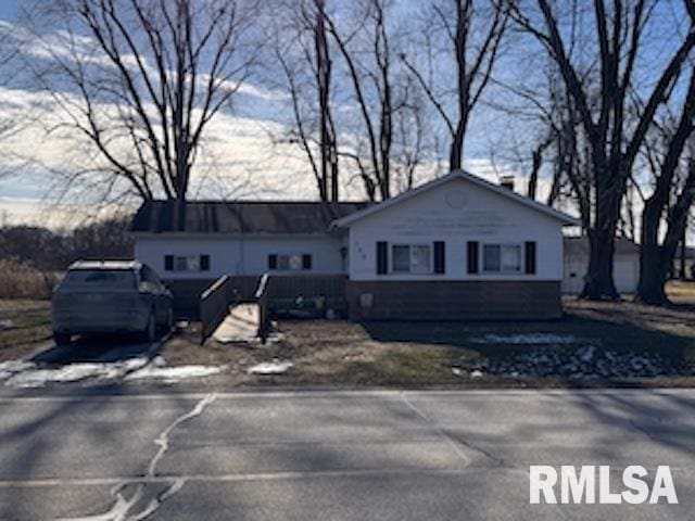 122 W Coal St, Marietta, IL 61459 - view of front facade