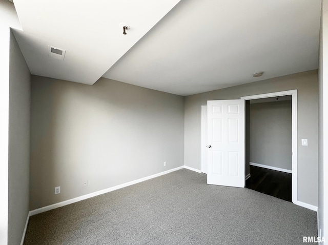 unfurnished bedroom with carpet flooring