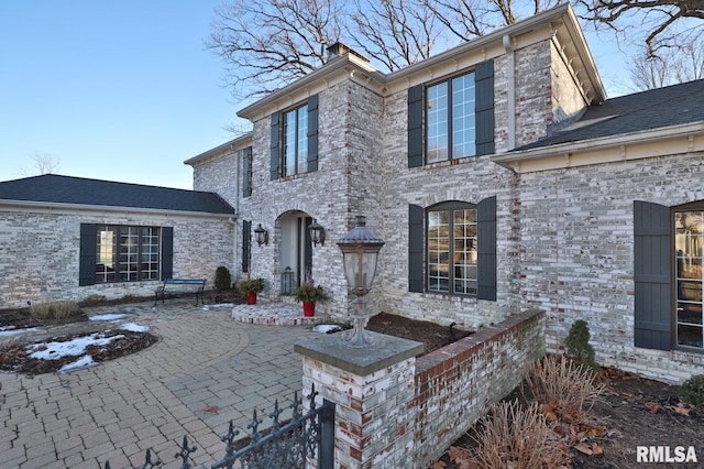 view of front of property with a patio area