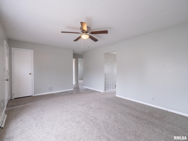 unfurnished room featuring ceiling fan