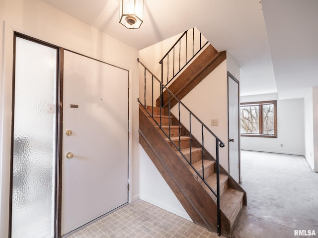 view of foyer entrance