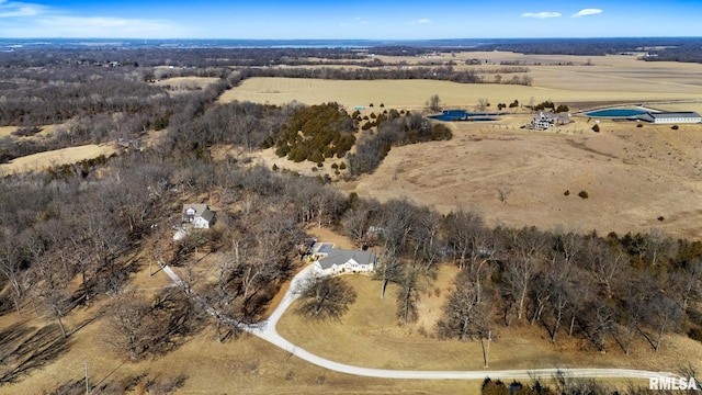 birds eye view of property featuring a rural view