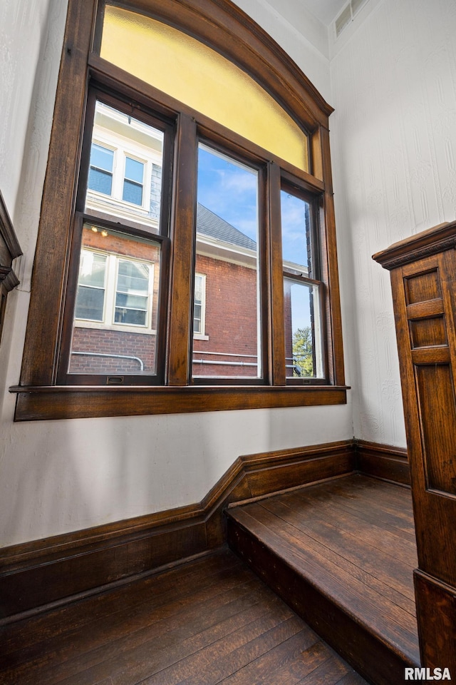 room details with hardwood / wood-style floors