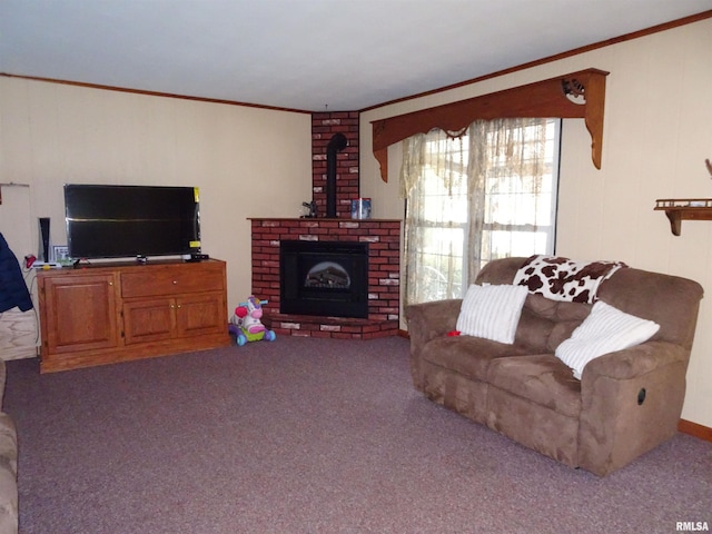 carpeted living room with crown molding