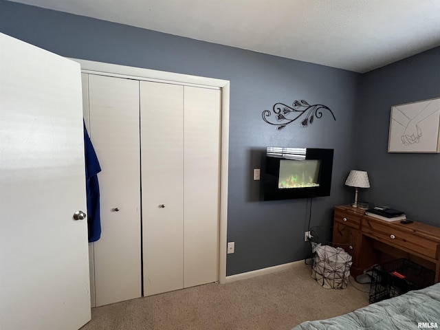 bedroom featuring a closet