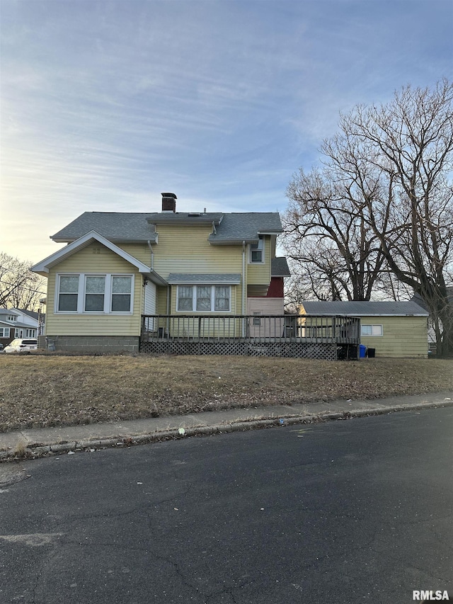 view of front of home