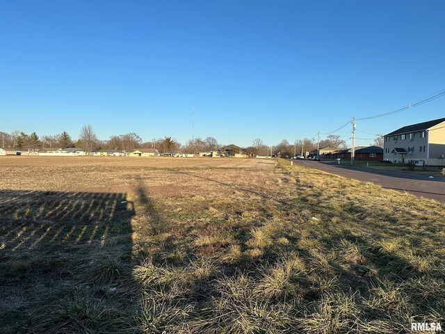 015 Harris Rd, East Peoria, IL 61611 - photo 17