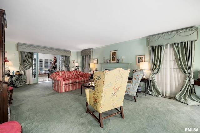 living room with crown molding and carpet flooring