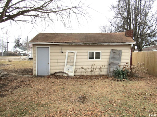 view of outbuilding