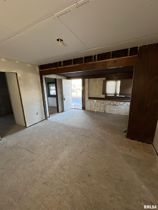 view of unfurnished living room