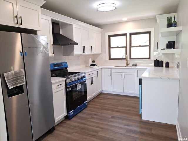 300 E 4th St, Saint David, IL 61563 - details with a sink