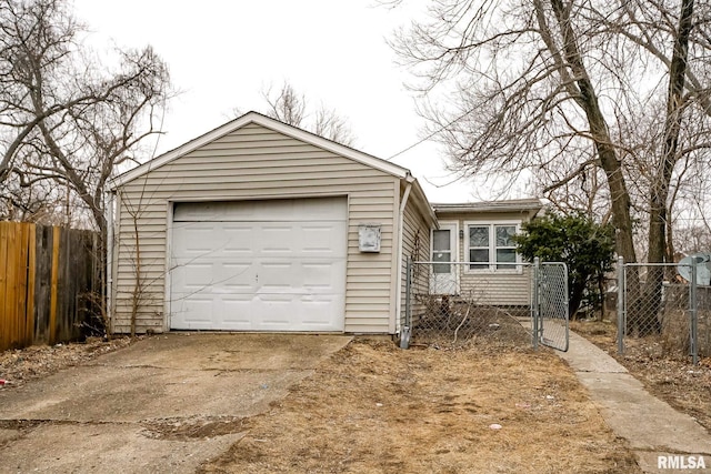 view of front of property with an outbuilding and fence