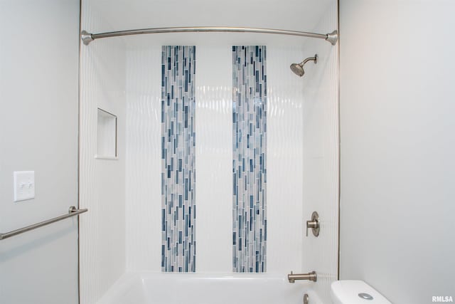 full bath featuring toilet and shower / washtub combination