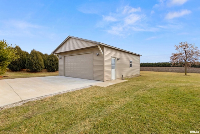 view of detached garage