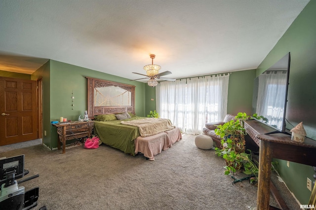 2268 E Knox St, Galesburg, IL 61401 - carpeted bedroom with ceiling fan
