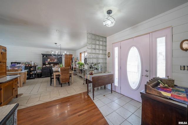 2268 E Knox St, Galesburg, IL 61401 - foyer entrance featuring a notable chandelier and light tile patterned flooring